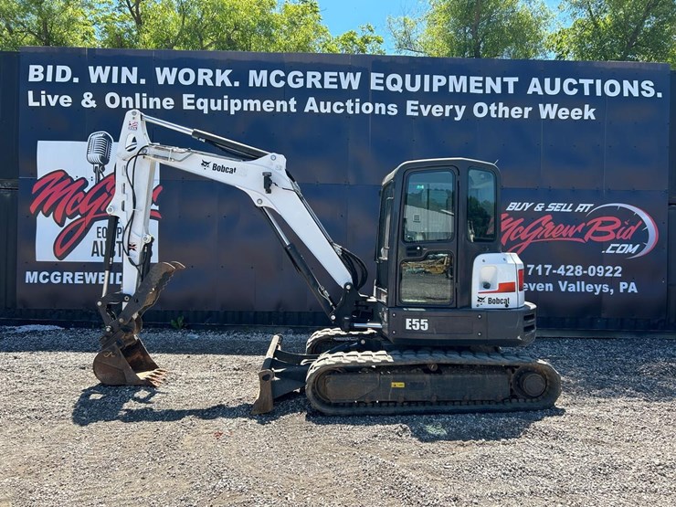 2020-bobcat-e55-image-1