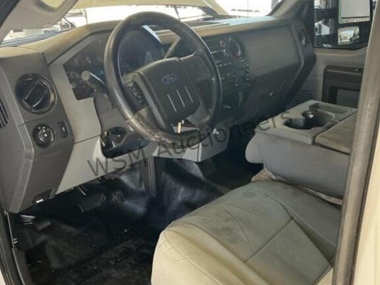 2014-ford-f250-image-25