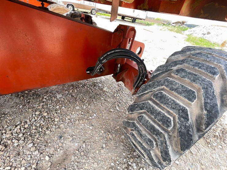 jlg-400s-image-11