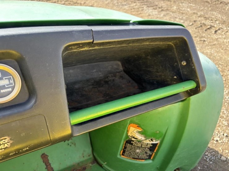 john-deere-gator-image-14