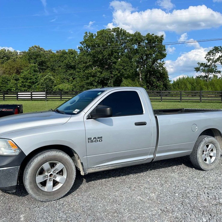2017 DODGE 1500