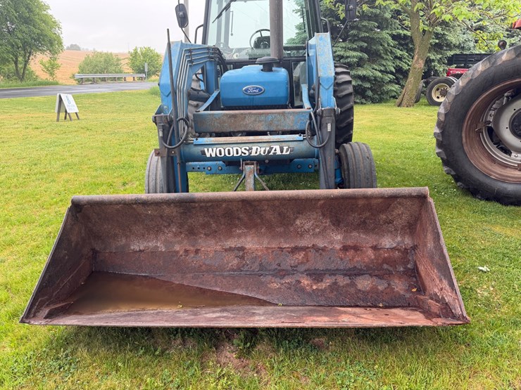 new-holland-5030-image-2