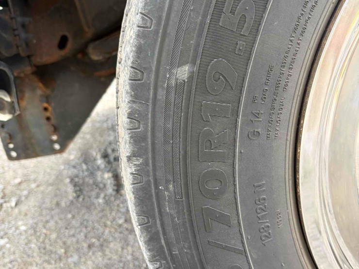 ford-f550-image-11