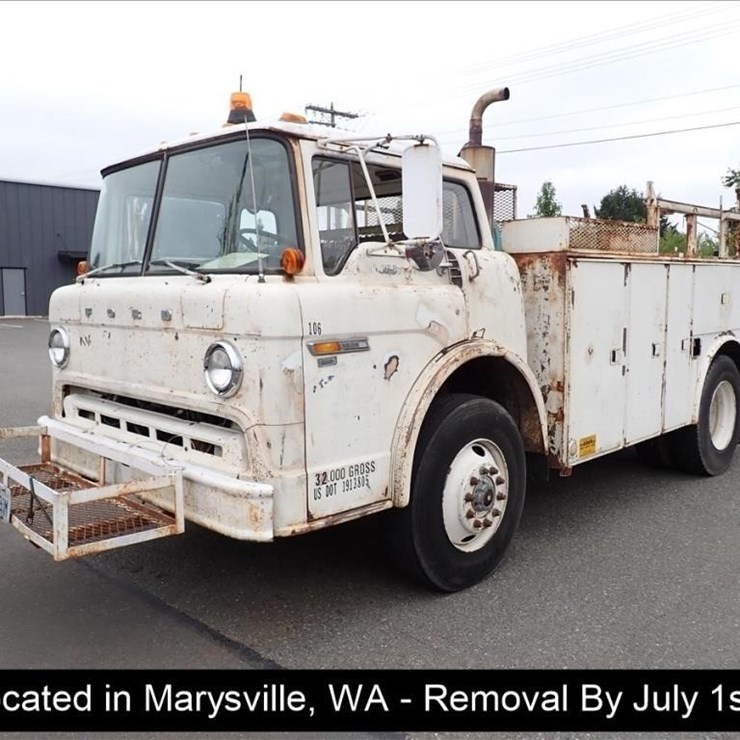 1979 FORD 800