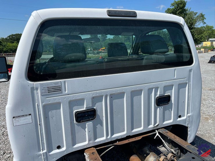 2016-ford-f550-image-17