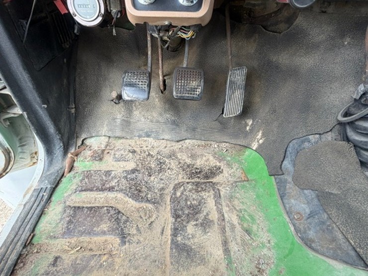 1984-ford-f600-image-52