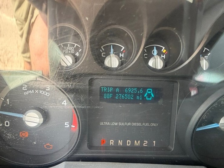 2013-ford-f550-image-53