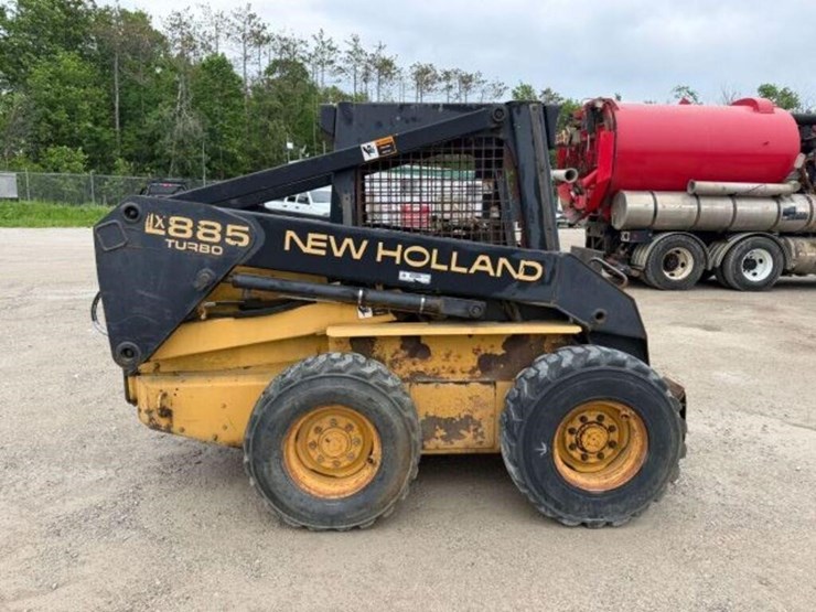 1998-new-holland-lx885-image-2