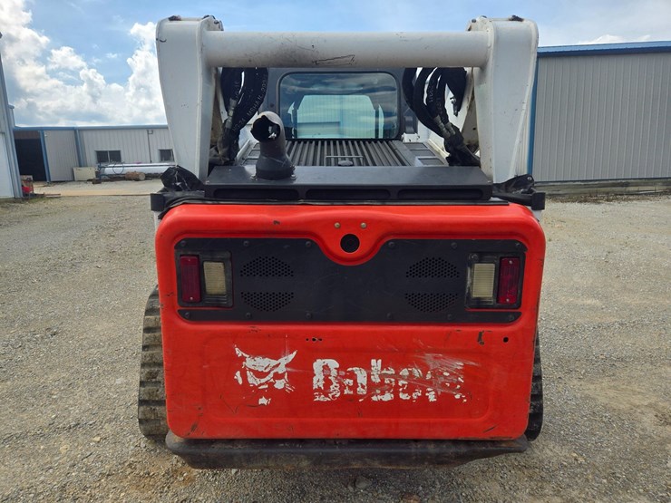 2020-bobcat-t770-image-8