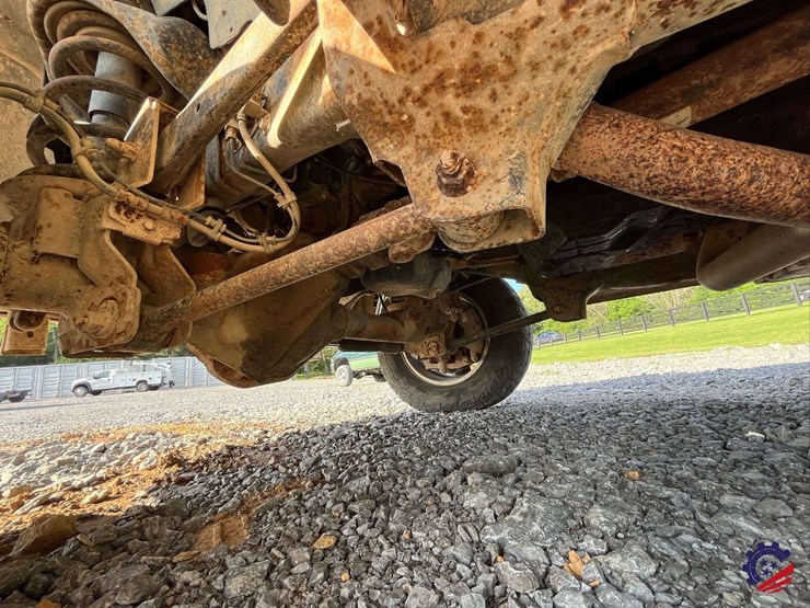 2011-dodge-ram-2500-image-38