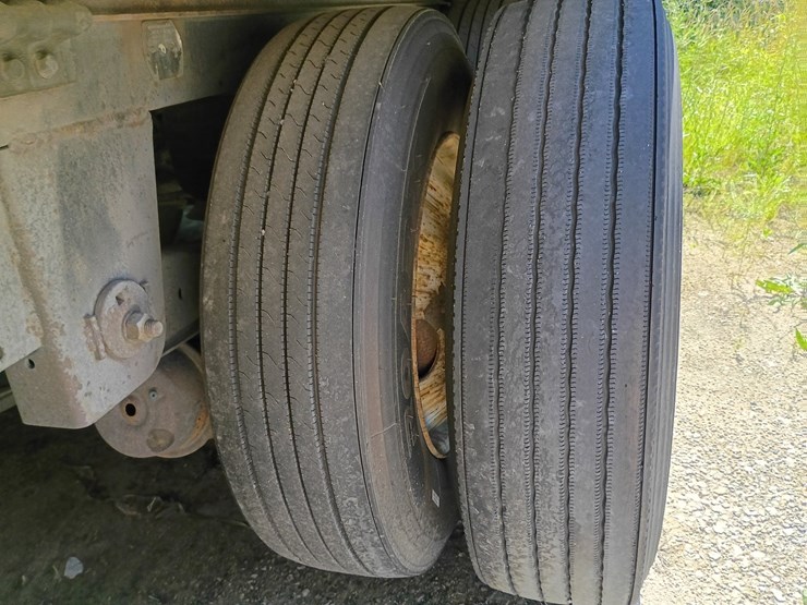 2013-hyundai-reefer-image-21
