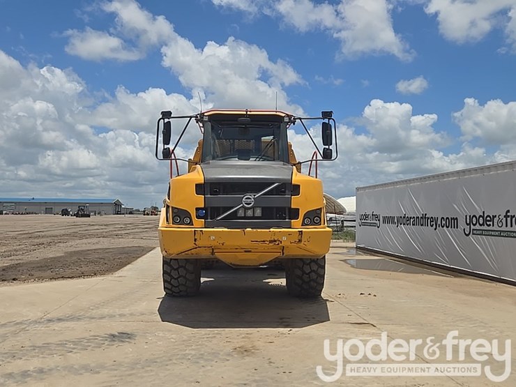 2022-volvo-a25g-image-8