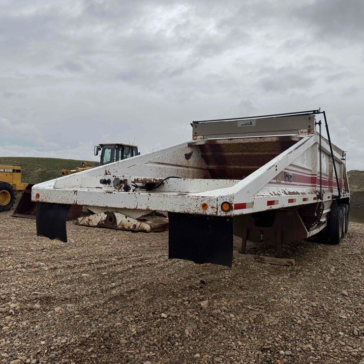 1993 Dump Master Loadline Trailer