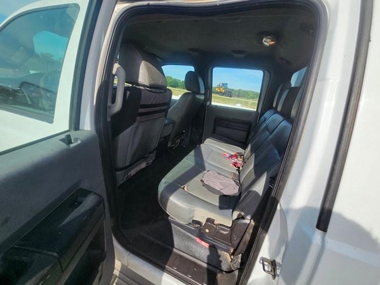 2012-ford-f550-image-18