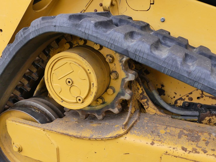 2022-caterpillar-259d3-image-6
