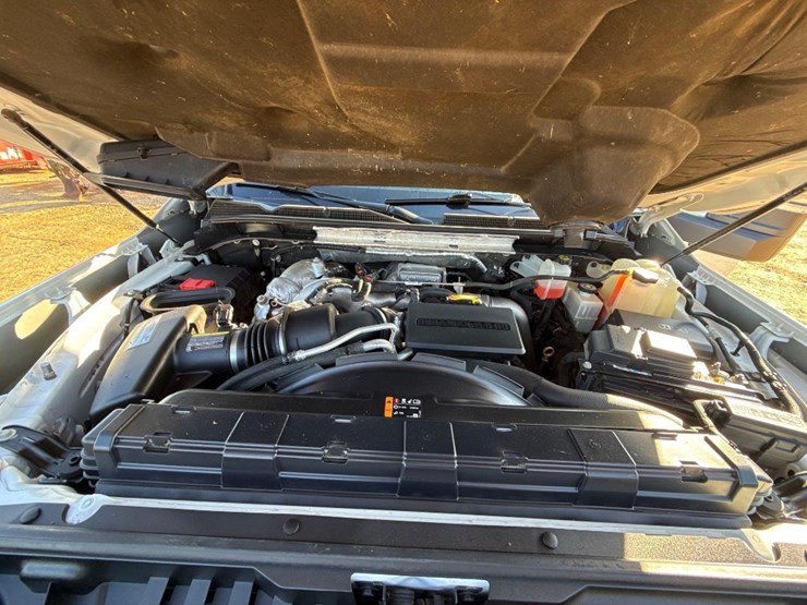 2021-gmc-3500-image-15