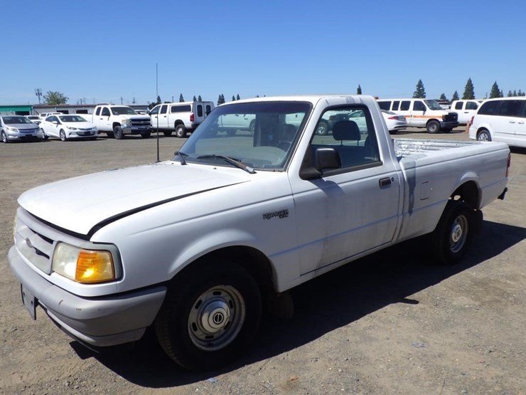 1995-ford-ranger-image-2