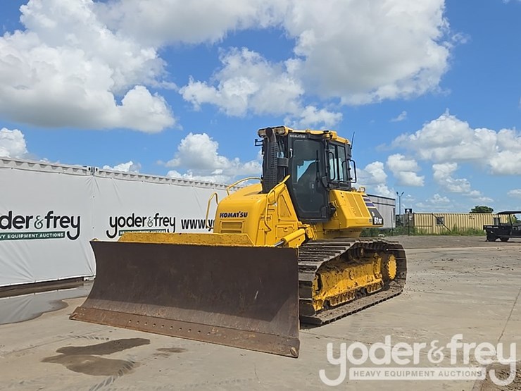 2018-komatsu-d61px-24-image-1