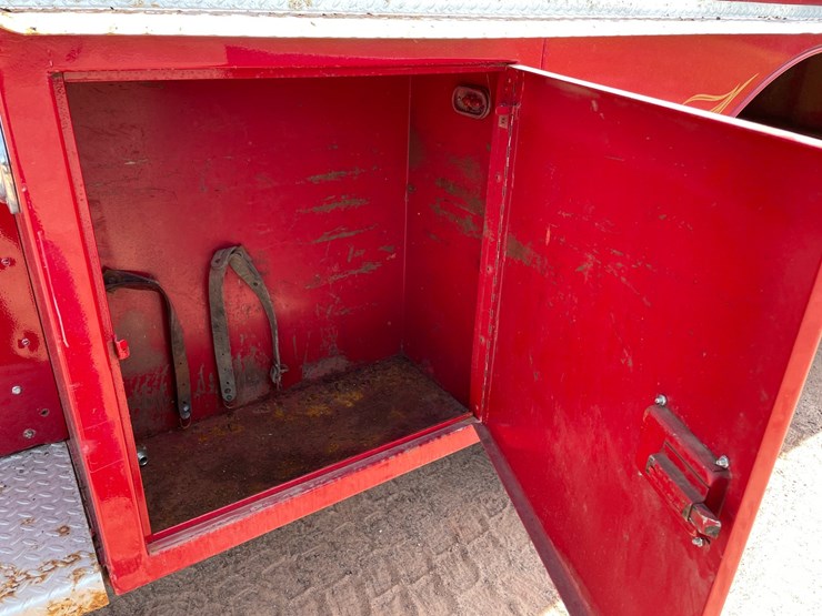 #330-•-1958-chevy-80-(howe)-fire-truck-(no-brakes)-(has-mi.-title)-(wakefield,-mi)-image-40