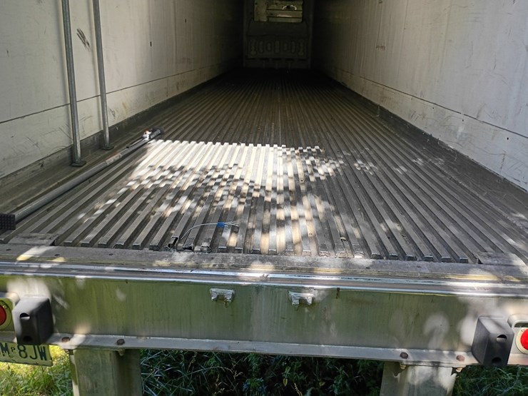 2013-hyundai-reefer-image-37