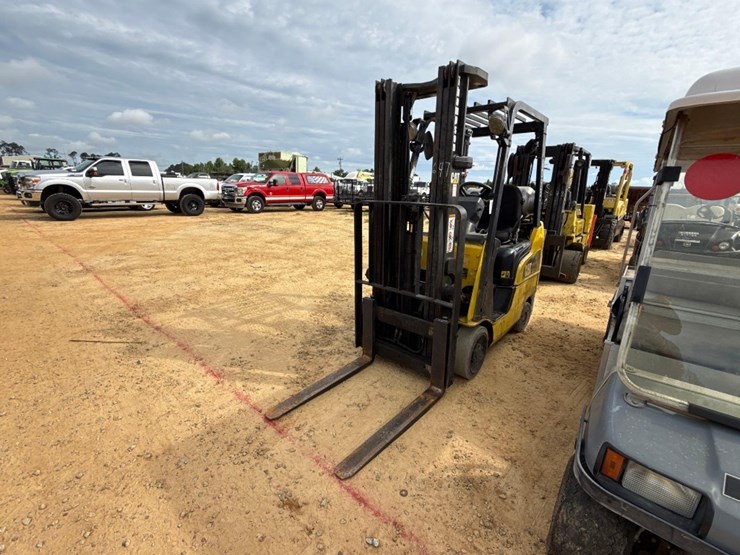 caterpillar-2c3000-image-2