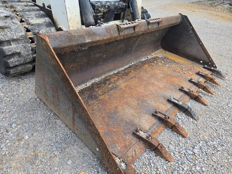 2020-bobcat-t770-image-69
