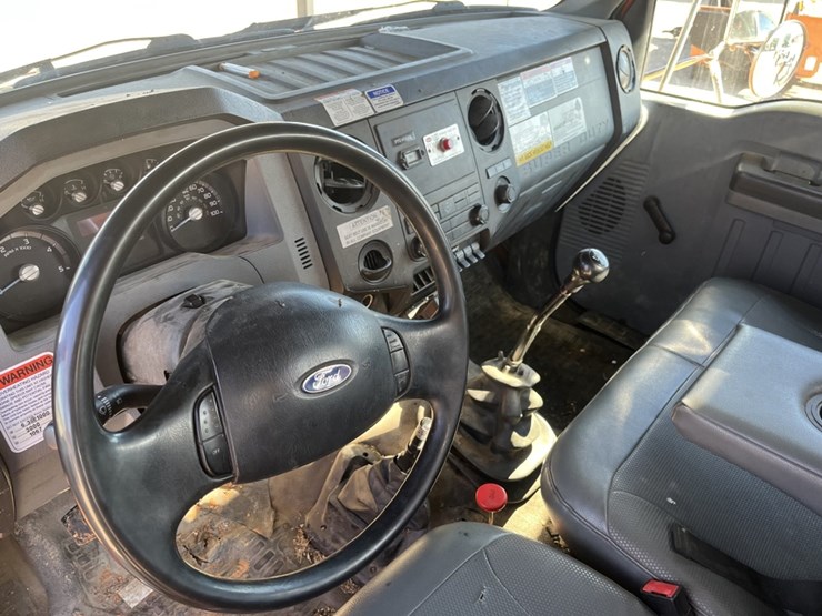2013-ford-f750-xl-sd-image-9