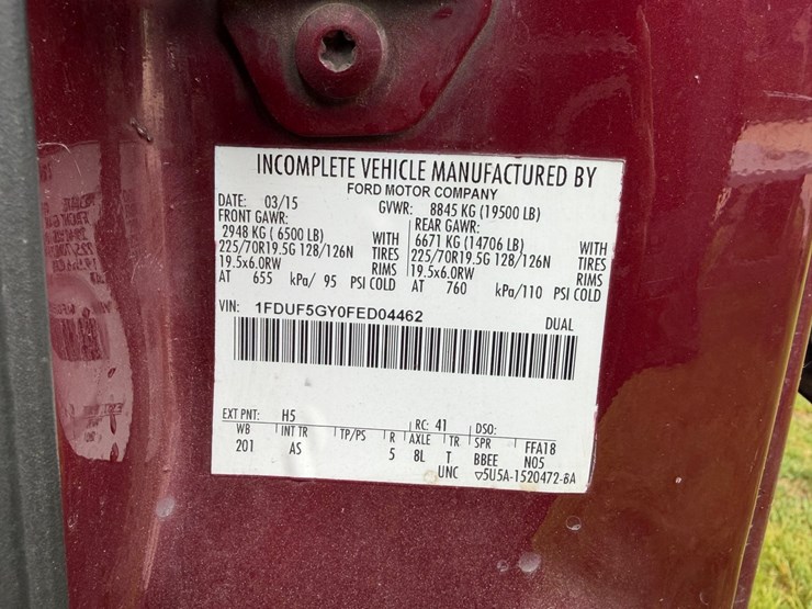 2015-ford-f550-image-26