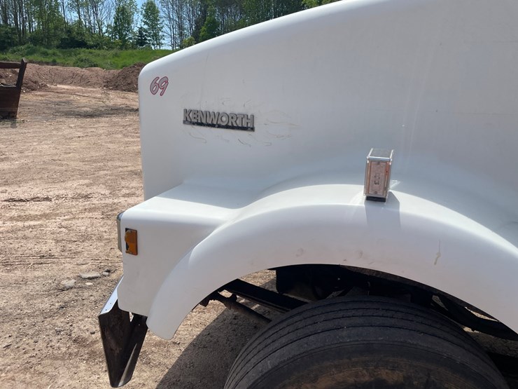1988-kenworth-t800-image-10