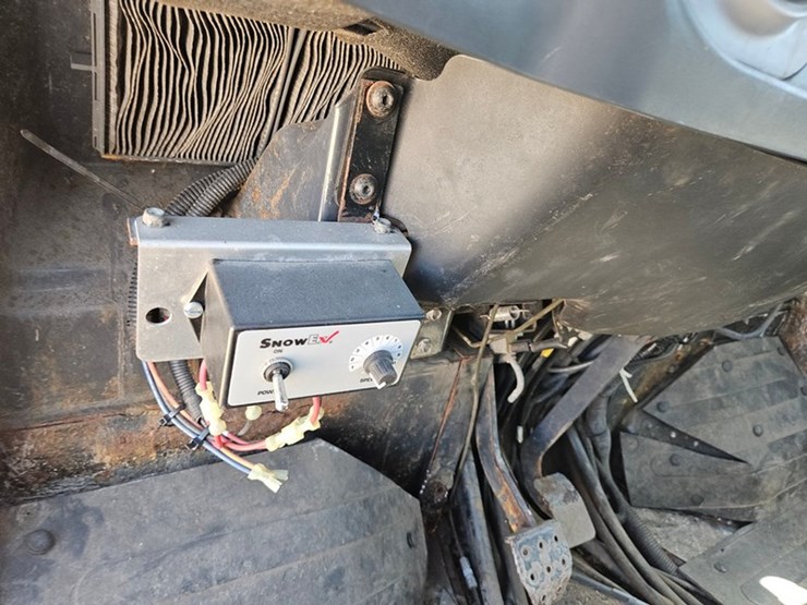 kubota-rtv1100-image-25