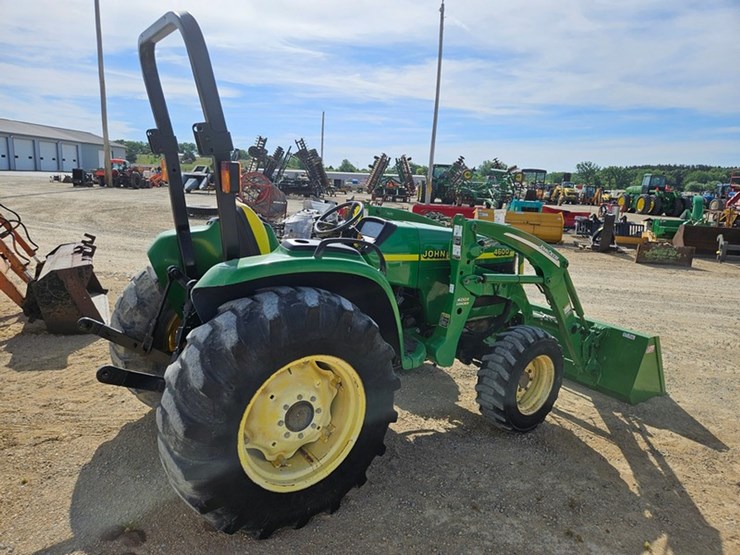john-deere-4600-image-39
