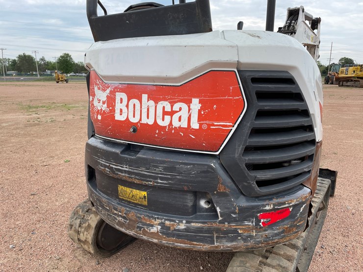 2020-bobcat-e32i-image-31