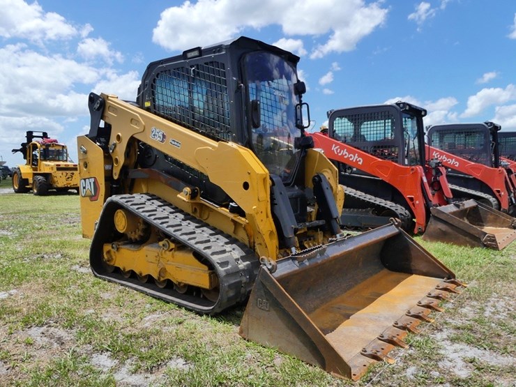 2024-caterpillar-255-image-2