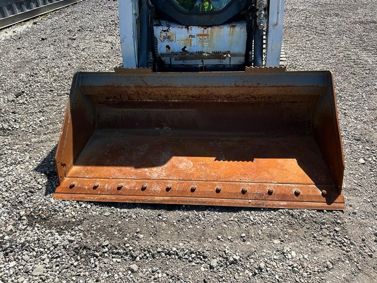 2019-bobcat-t450-image-9