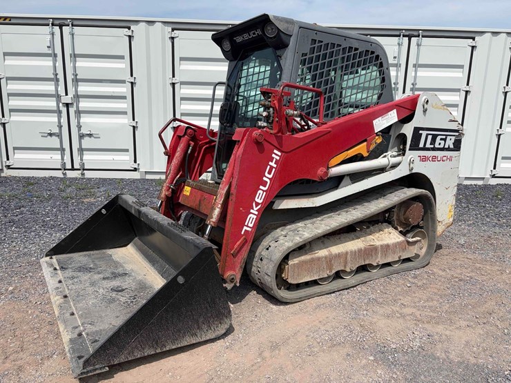2019-takeuchi-tl6r-image-1