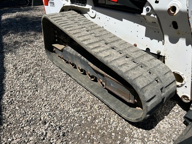 2021-bobcat-t770-image-12