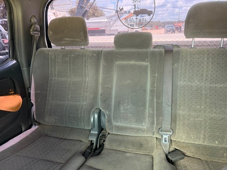 2004-toyota-tundra-image-42