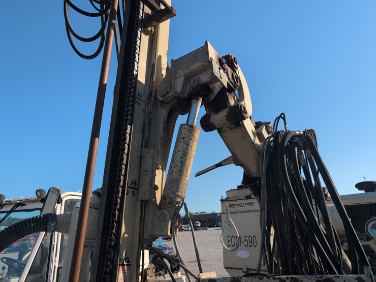 atlas-copco-ecm590-image-6