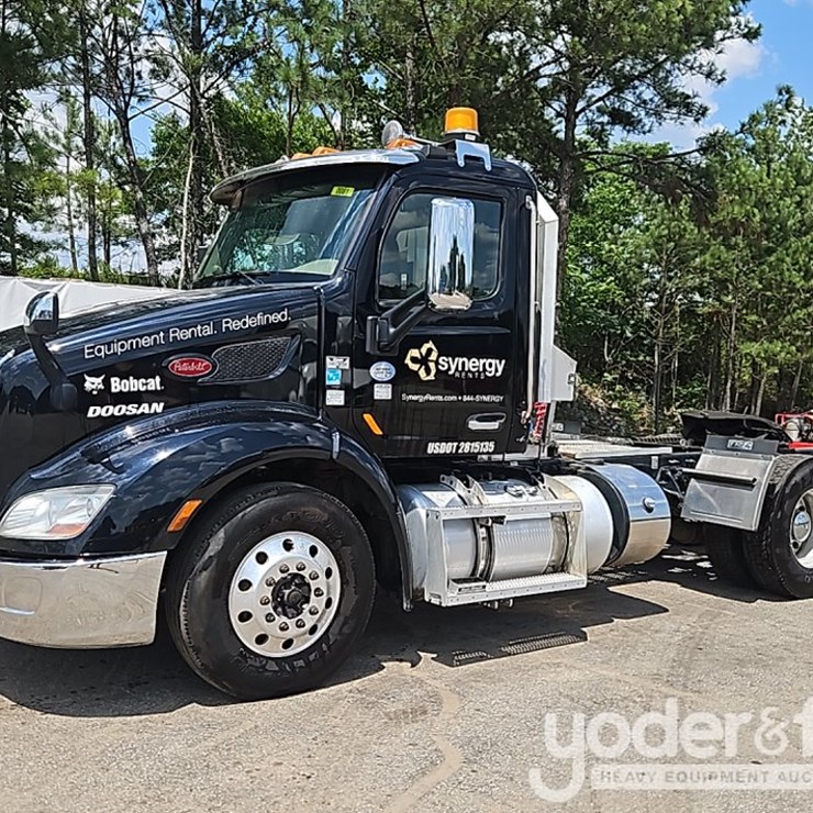 2018 PETERBILT 579
