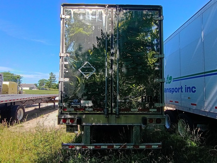2013-hyundai-reefer-image-5
