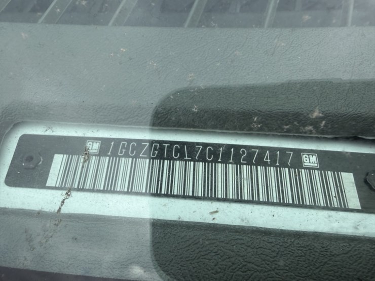 2012-chevrolet-express-cargo-van-image-9