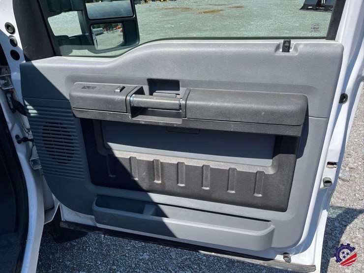 2011-ford-f450-image-77