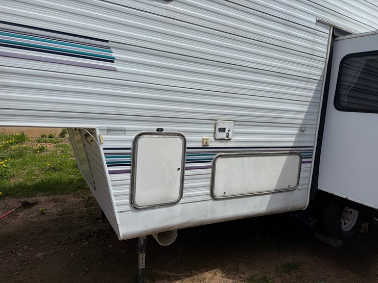 #514-•-1996-skamper-5th-wheel-camper-(has-wi-title)-(stanley,-wi)-image-12