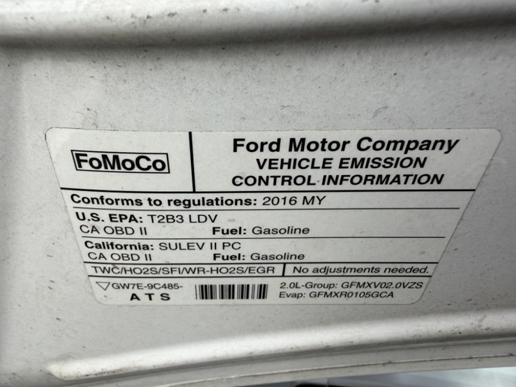 2016-ford-c-max-sel-hybrid-sedan-image-14