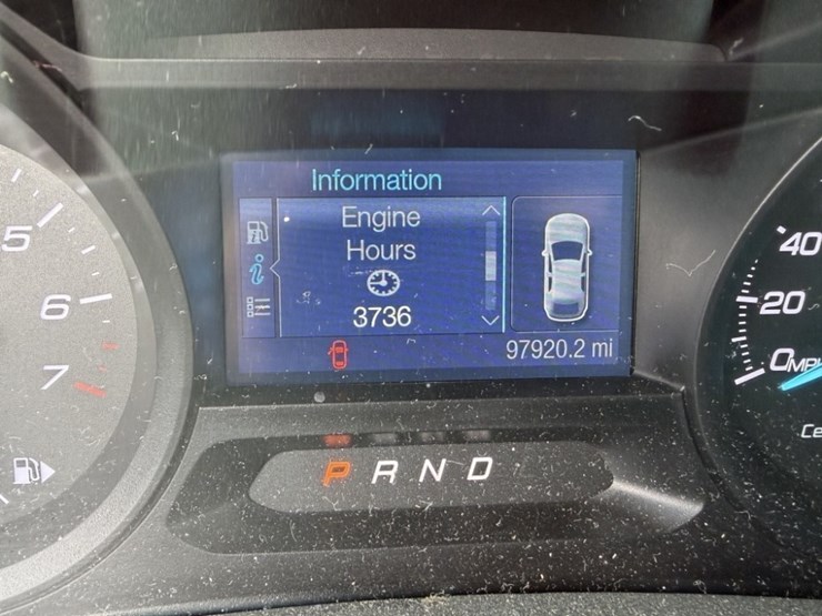 2015-ford-explorer-image-29