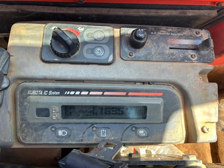 kubota-kx121-3st-image-21