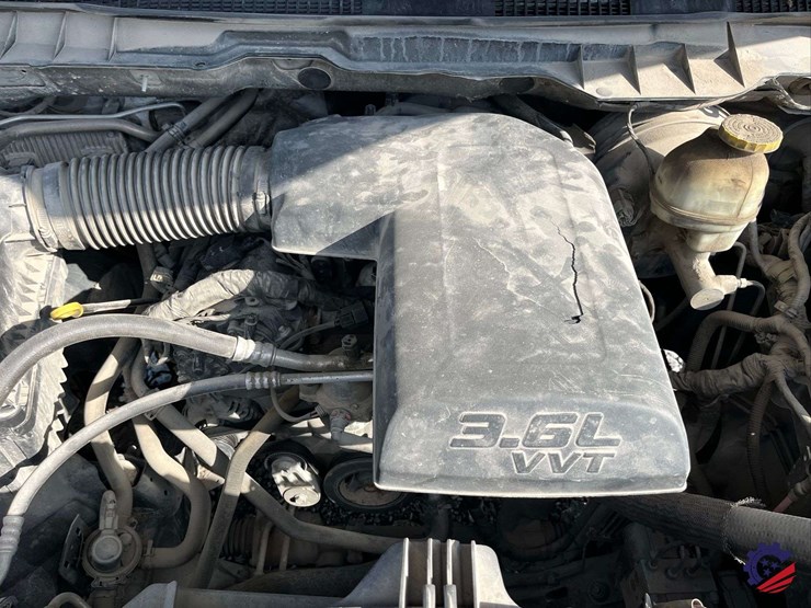 2017-dodge-1500-image-27