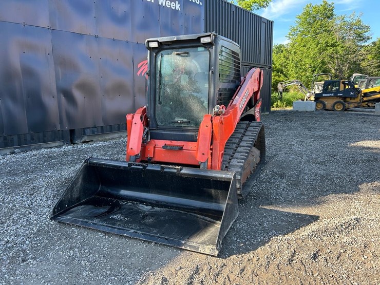 kubota-svl75-2-image-8