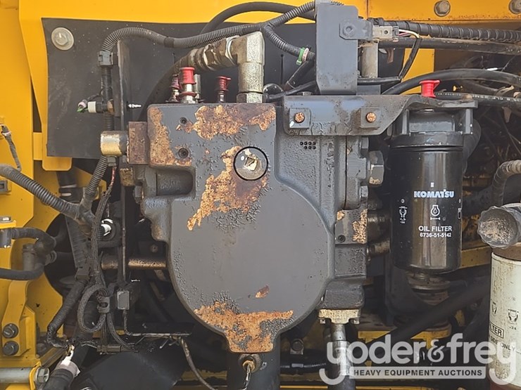 2017-komatsu-pc210-lc-11-image-38