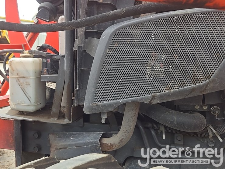 2019-kubota-l3901d-image-33